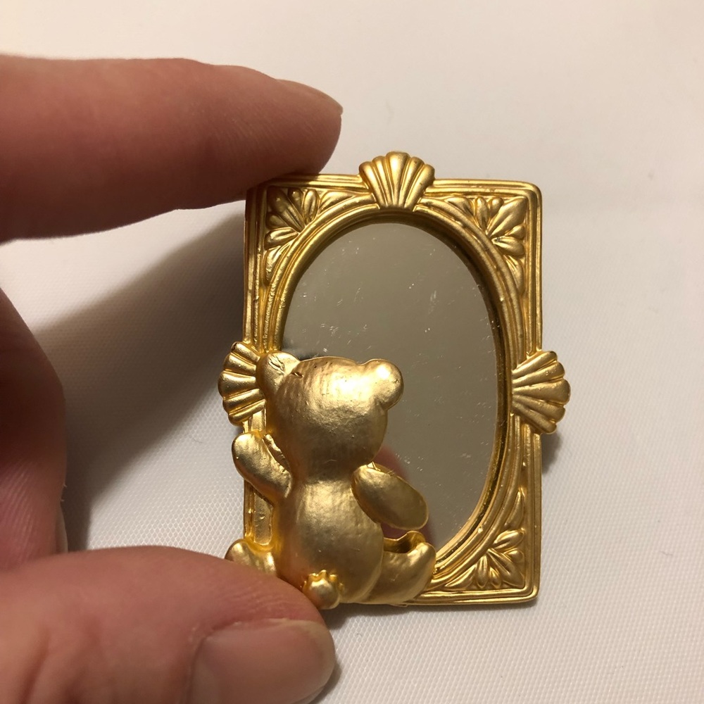 Vintage gold color teddy bear looking in mirror pin, lapel pin, brooch
